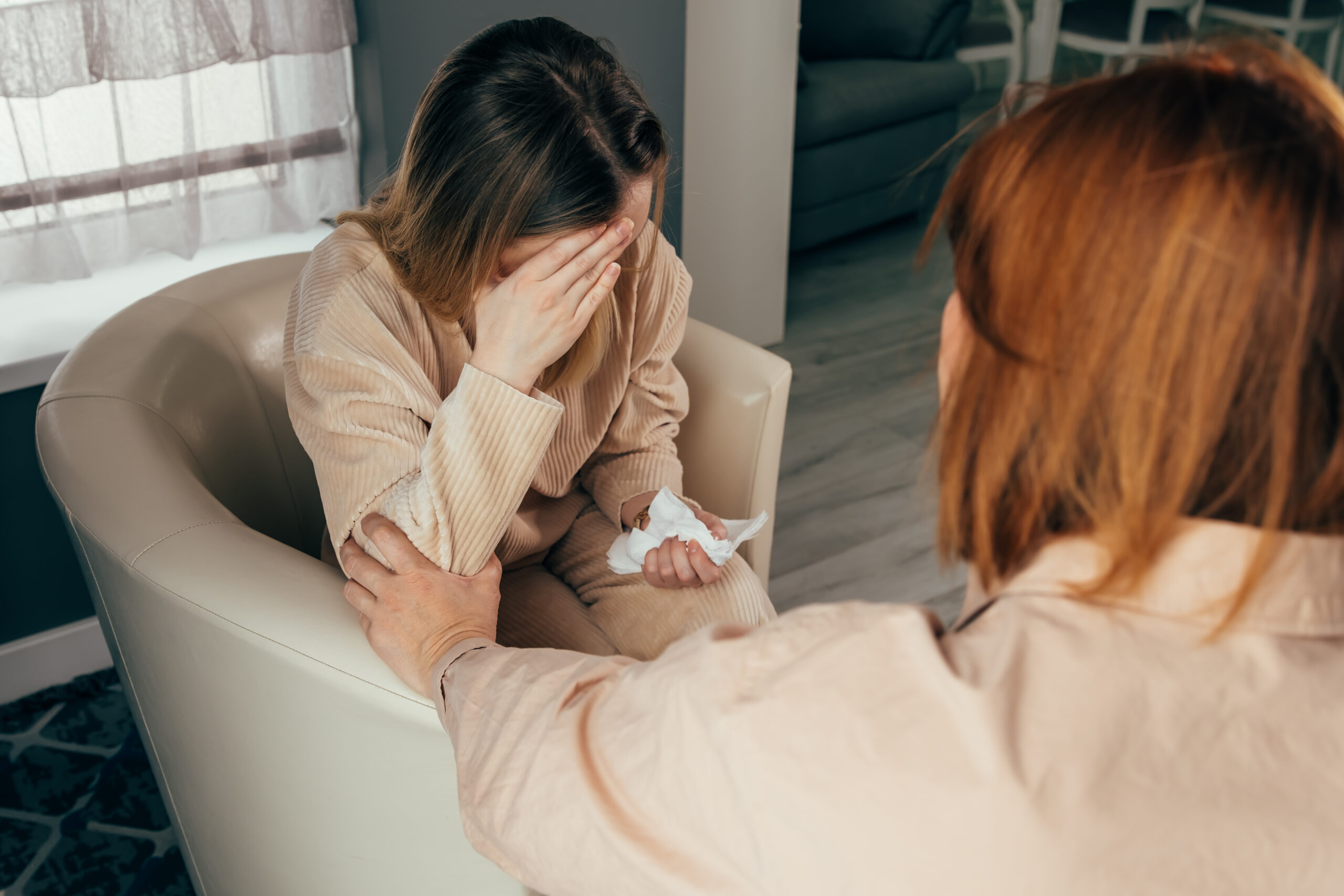 woman finds solace in the confidence and support o 2026 01 07 00 10 38 utc scaled